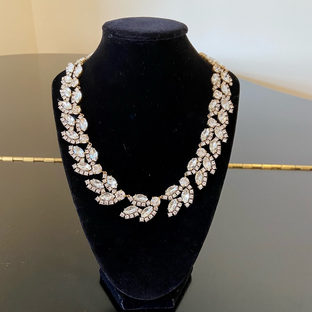 NWT J. Crew Crystal statement necklace - Picture 5 of 17